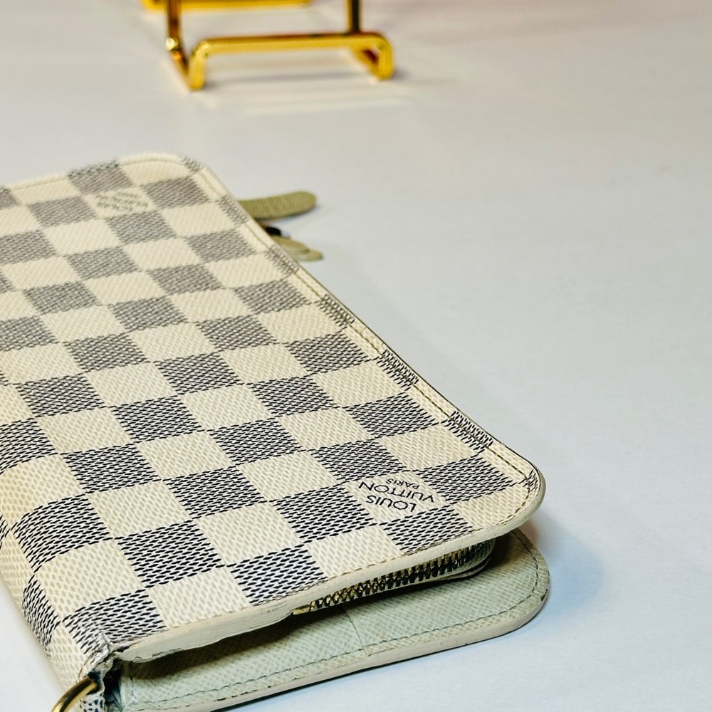 Louis Vuitton damier long bifold wallet. - Picture 15 of 16